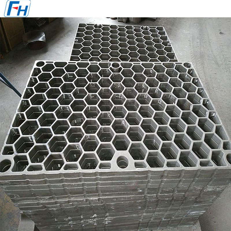 Heat Treatment Furnace Basket at Base Tray | FH®