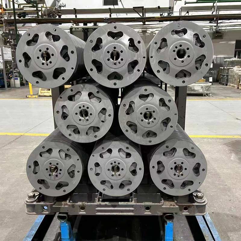 Anong Mga Panukala sa Kaligtasan ang Kailangan Kapag Gumagamit ng Mga Vacuum Furnace Fixture?